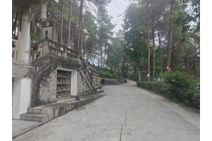 重庆龙居山陵园，用心服务